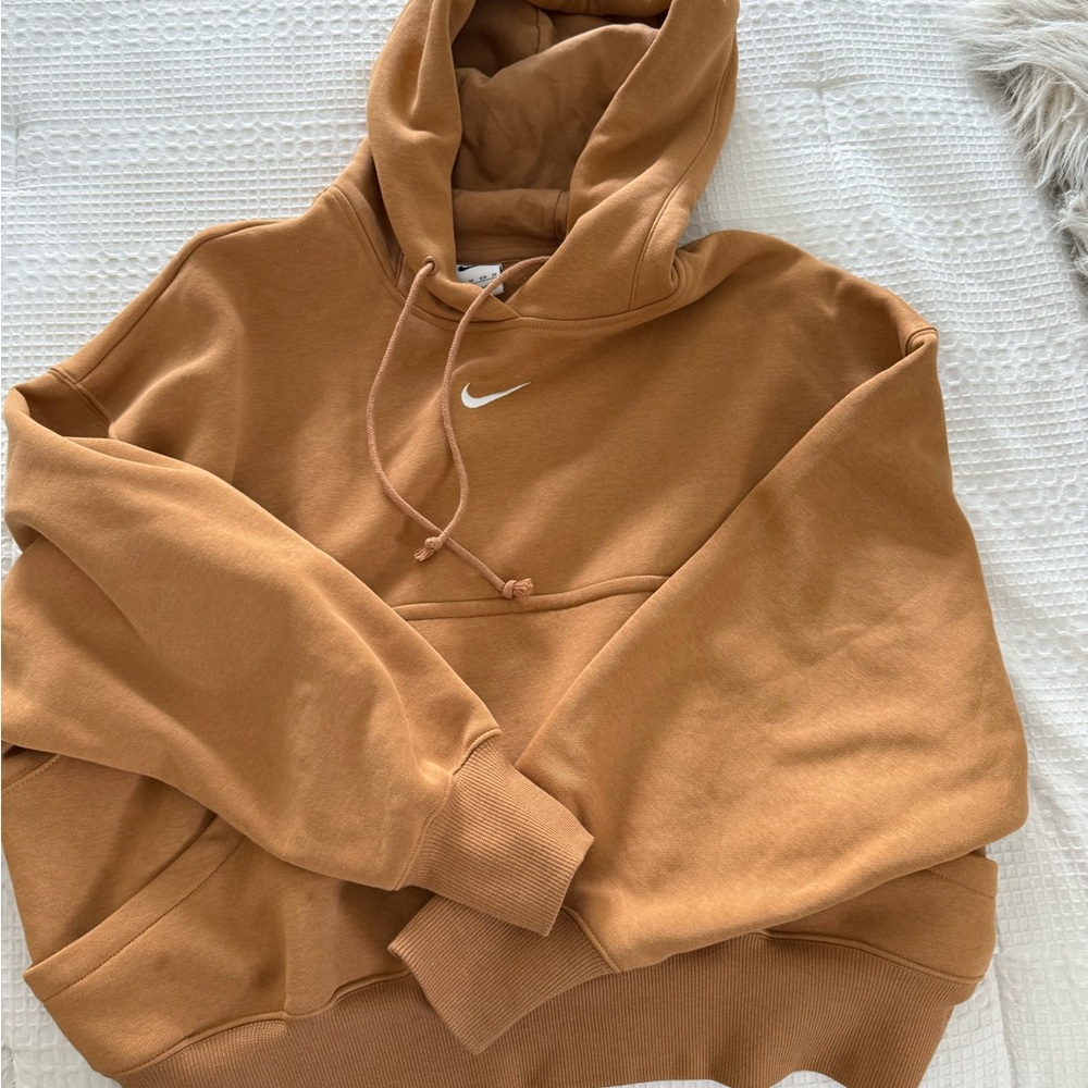 Nike Beige Pullover Hoodie